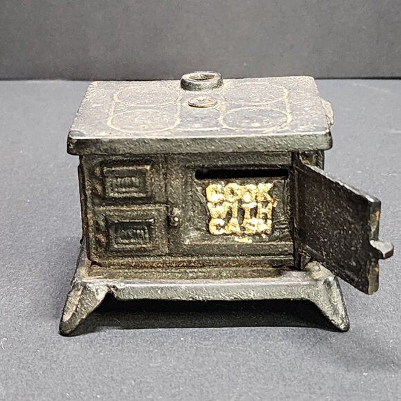 Vintage Miniature Dot Cook Cast Iron Stove Coin Bank Black Antique - Picture 2 of 9